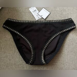 NWT Platinum Inspired by Solange Ferrarini Crochet-Trim Swim Bikini Bottom SZ S